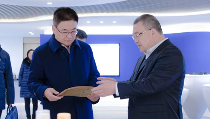 山東省科技廳黨組書記、廳長孫海生一行蒞臨青源峰達太赫茲科技調(diào)研